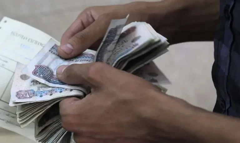 الحكومة-تعلن-صرف-منحة-شهرية-للمواطنين-1691349906-0