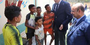 جانب من الجولة التفقدية للوزير